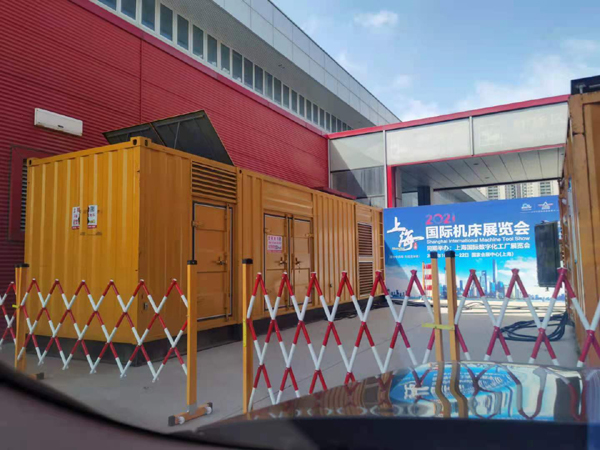 嘉鱼发电车出租-发电机无电压或电压太低怎么办？